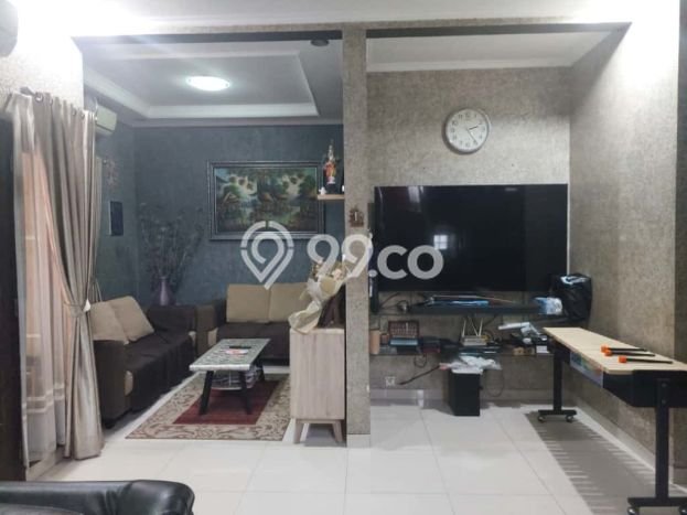 Rumah Elit LB 300m2 Siap Huni Desain Elegan di Cibubur, Jakarta Timur Rumah Elit LB 300m2 Siap Huni Desain Elegan di Cibubur, Jakarta Timur