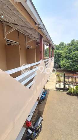 Kost Dijual di Cibubur dengan 26 KT dan Luas 800m2 Kost Dijual di Cibubur dengan 26 KT dan Luas 800m2