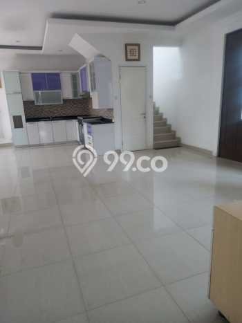 Rumah Luxury Modern Tanpa Renovasi di Cibubur Jakarta Timur Rumah Luxury Modern Tanpa Renovasi di Cibubur Jakarta Timur
