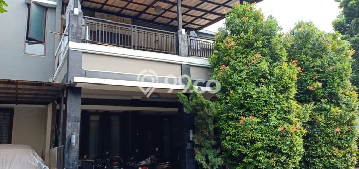 Rumah Elit LB 300m2 Siap Huni Desain Elegan di Cibubur, Jakarta Timur Rumah Elit LB 300m2 Siap Huni Desain Elegan di Cibubur, Jakarta Timur