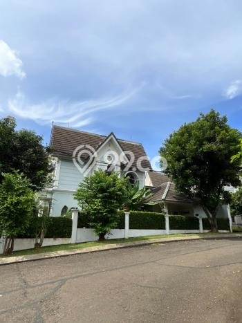 Hunian Mewah LB 270m2 Siap Pakai Desain Elegan di Cibubur, Bogor Hunian Mewah LB 270m2 Siap Pakai Desain Elegan di Cibubur, Bogor