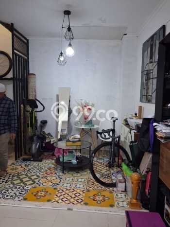 Rumah Modern 4 Kamar LT 119m2 di Cibubur Rumah Modern 4 Kamar LT 119m2 di Cibubur