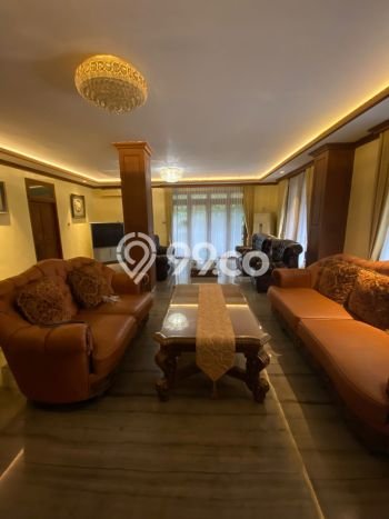 Rumah Elit Modern Tanpa Renovasi di Pejaten Jakarta Selatan Rumah Elit Modern Tanpa Renovasi di Pejaten Jakarta Selatan