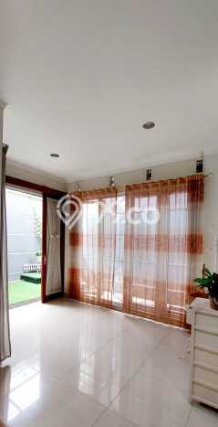 For Sale Hunian Rumah Terawat 4 Kamar di Cibubur, Bogor For Sale Hunian Rumah Terawat 4 Kamar di Cibubur, Bogor