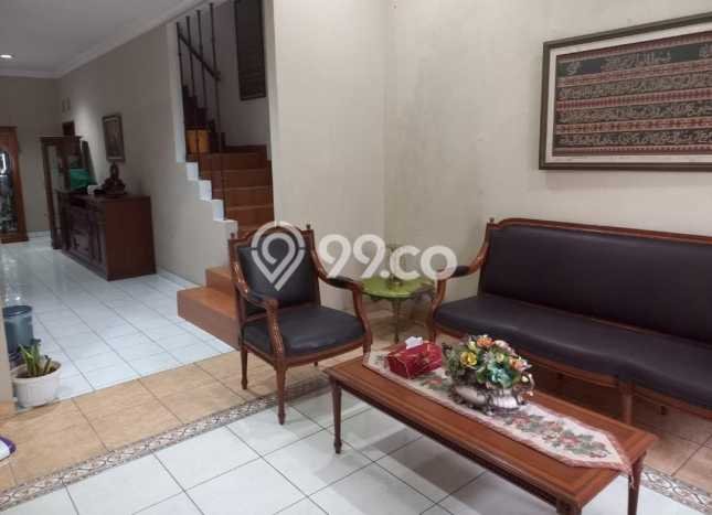 Dijual Rumah Premium dengan Fasilitas Sekitar Komplit di Kebon Jeruk, Jakarta Barat Dijual Rumah Premium dengan Fasilitas Sekitar Komplit di Kebon Jeruk, Jakarta Barat
