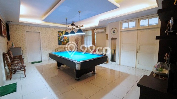 Rumah Eksklusif Siap Huni LT 899m2 di Kebayoran Baru, Jakarta Selatan Rumah Eksklusif Siap Huni LT 899m2 di Kebayoran Baru, Jakarta Selatan