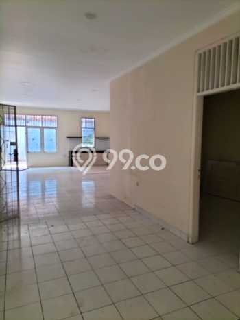 Rumah Luas Asri 3 KT Siap Pakai di Serpong Villa Melati Mas Tangerang Selatan Rumah Luas Asri 3 KT Siap Pakai di Serpong Villa Melati Mas Tangerang Selatan