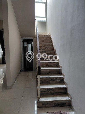 Disewakan Rumah Harga Terjangkau di Villa Melati Mas Tangerang Selatan dengan 3 KT Disewakan Rumah Harga Terjangkau di Villa Melati Mas Tangerang Selatan dengan 3 KT