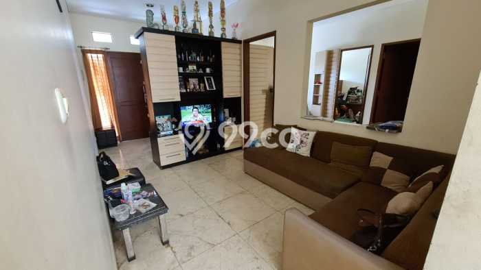 Hunian Mewah Siap Huni LT 180m2 di Kelapa Gading, Jakarta Utara Hunian Mewah Siap Huni LT 180m2 di Kelapa Gading, Jakarta Utara