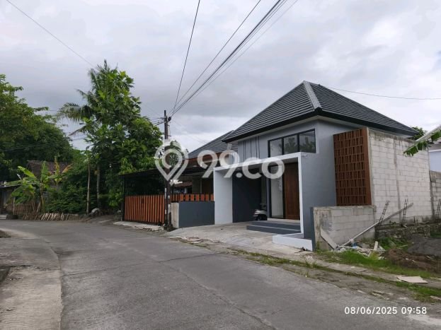 Jual Rumah Harga Miring Bantul Punya 2 KT & LT 80m2 Jual Rumah Harga Miring Bantul Punya 2 KT & LT 80m2