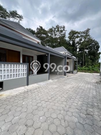 Rumah Strategis Minimalis Lb 70m2 di Sleman, Sleman Rumah Strategis Minimalis Lb 70m2 di Sleman, Sleman