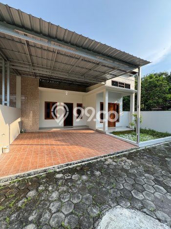 For Sale Hunian Rumah Terawat 3 KT di Sleman, Yogyakarta For Sale Hunian Rumah Terawat 3 KT di Sleman, Yogyakarta