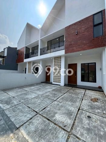 Dijual Cepat Rumah Bagus Siap Huni LB 100m2 di Sleman, Sleman Dijual Cepat Rumah Bagus Siap Huni LB 100m2 di Sleman, Sleman