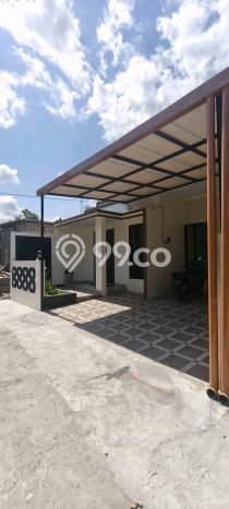 Rumah Modern Minimalis 2 KT Bisa Langsung Pindah di Sleman Rumah Modern Minimalis 2 KT Bisa Langsung Pindah di Sleman