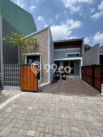 Rumah Mewah 3 Kamar Tidur Akses Strategis di , Yogyakarta Rumah Mewah 3 Kamar Tidur Akses Strategis di , Yogyakarta