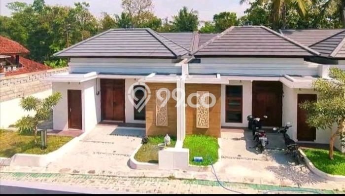 Jual Rumah Harga Miring Bantul Punya 3 Kamar & LT 74m2 Jual Rumah Harga Miring Bantul Punya 3 Kamar & LT 74m2