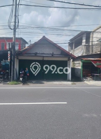 Disewakan Ruko di Pusat Kota Sleman Ramai Strategis Disewakan Ruko di Pusat Kota Sleman Ramai Strategis