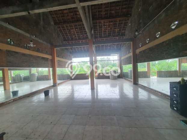 Rumah Mewah Dijual LT 363m2 di Sleman, Sleman Rumah Mewah Dijual LT 363m2 di Sleman, Sleman