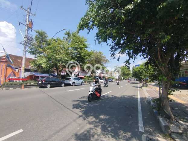 Ruko Komersial Disewakan di Mergangsan Yogyakarta Luas 544m2 Ruko Komersial Disewakan di Mergangsan Yogyakarta Luas 544m2