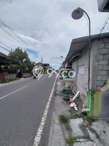 Dijual Rumah 3 Kamar Lokasi Ideal Bagus dan Strategis di Berbah Dijual Rumah 3 Kamar Lokasi Ideal Bagus dan Strategis di Berbah