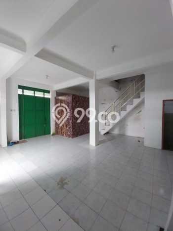 Unit Komersial disewakan di Berbah Sleman dengan LT 61m2 / LB 100m2 Unit Komersial disewakan di Berbah Sleman dengan LT 61m2 / LB 100m2