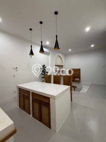 Disewakan Segera Rumah Kondisi Baik di Area Seminyak, Badung Disewakan Segera Rumah Kondisi Baik di Area Seminyak, Badung