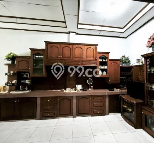 Jual Rumah Favorit Siap Huni LB 260m2 di Medan Selayang, Medan Jual Rumah Favorit Siap Huni LB 260m2 di Medan Selayang, Medan