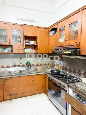 Siap Huni Rumah Mewah 5 Kamar di Medan Polonia Dekat ke Mana Saja Siap Huni Rumah Mewah 5 Kamar di Medan Polonia Dekat ke Mana Saja