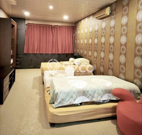Ruko Dijual di Medan Maimun LT 128m2, LB 384m2 Solusi Investasi Cerdas Ruko Dijual di Medan Maimun LT 128m2, LB 384m2 Solusi Investasi Cerdas