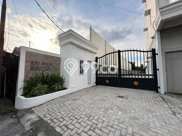 Rumah Siap Pakai di Medan Petisah, Medan, Luas 40m2m² LB 80m2m² Rumah Siap Pakai di Medan Petisah, Medan, Luas 40m2m² LB 80m2m²