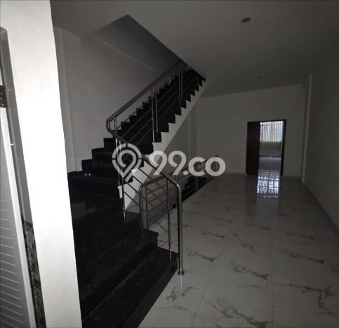Ruko Dijual di Medan Polonia LT 64m2, LB 192m2 Solusi Investasi Cerdas Ruko Dijual di Medan Polonia LT 64m2, LB 192m2 Solusi Investasi Cerdas