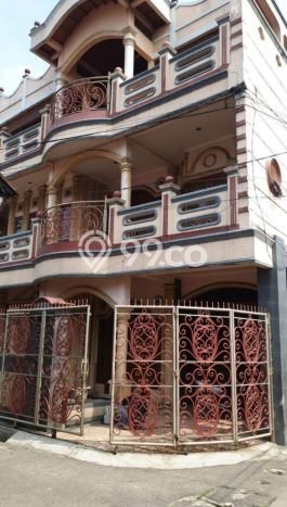 Siap Huni Hunian Elit 6 Kamar di Batununggal Dekat ke Mana Saja Siap Huni Hunian Elit 6 Kamar di Batununggal Dekat ke Mana Saja