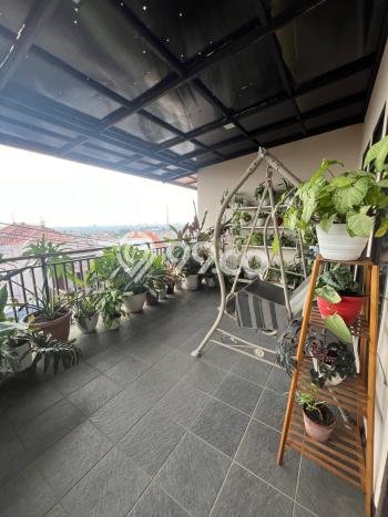 Rumah Mewah Siap Huni LT 282m2 di Arcamanik, Bandung Rumah Mewah Siap Huni LT 282m2 di Arcamanik, Bandung