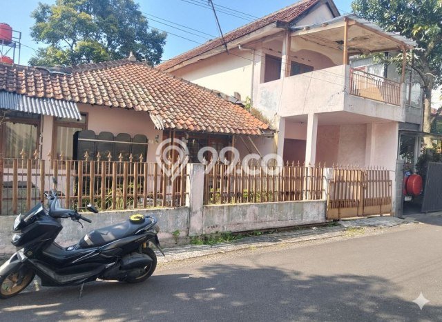 Jual Rumah Strategis Bagus Punya 5 KT di Arcamanik Bandung SHM Jual Rumah Strategis Bagus Punya 5 KT di Arcamanik Bandung SHM