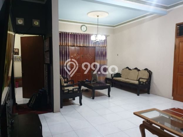 Rumah Mewah Siap Huni LT 190m2 di Batununggal, Bandung Rumah Mewah Siap Huni LT 190m2 di Batununggal, Bandung