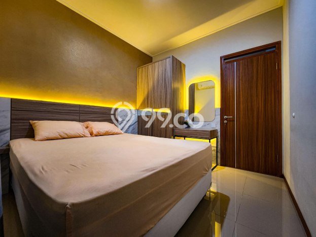 Rumah di , Bandung, LT 90m2m² LB 185m2m² Rumah di , Bandung, LT 90m2m² LB 185m2m²