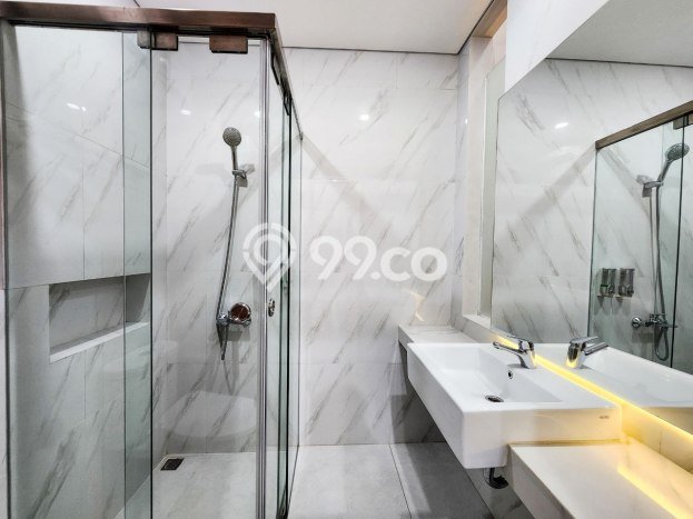 Rumah di , Bandung, LT 90m2m² LB 185m2m² Rumah di , Bandung, LT 90m2m² LB 185m2m²