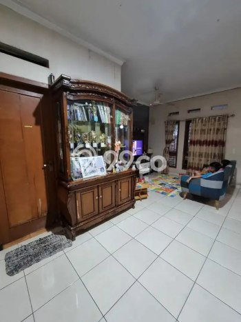 Rumah area Antapani, Bandung, Luas 120m² Bangunan 200m² Rumah area Antapani, Bandung, Luas 120m² Bangunan 200m²