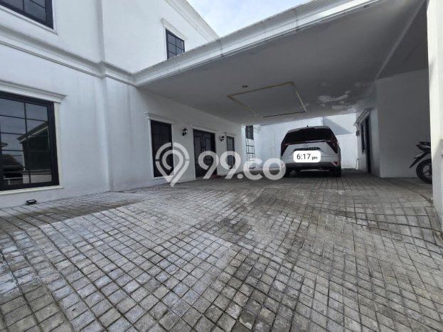 Rumah Luxury Modern Tanpa Renovasi di Setiabudi Bandung Rumah Luxury Modern Tanpa Renovasi di Setiabudi Bandung