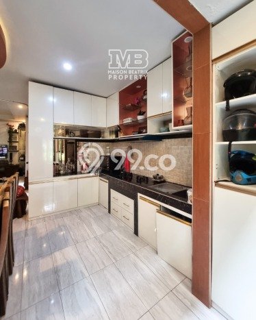Dijual Rumah Mewah Exclusive di Ciputat Timur, Tangerang Selatan Dijual Rumah Mewah Exclusive di Ciputat Timur, Tangerang Selatan