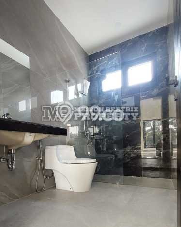 For Sale! Luxury House LT 375m2 Desain Elegan di BSD Puspita Loka For Sale! Luxury House LT 375m2 Desain Elegan di BSD Puspita Loka