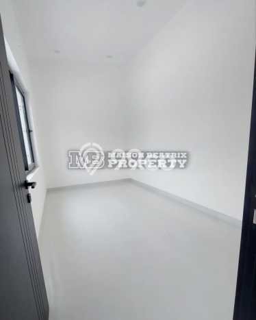 For Sale! Luxury House LT 375m2 Desain Elegan di BSD Puspita Loka For Sale! Luxury House LT 375m2 Desain Elegan di BSD Puspita Loka