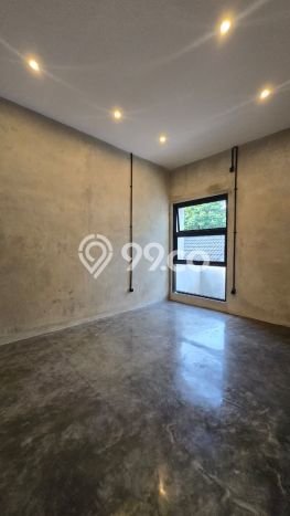 Rumah Strategis Minimalis Lb 100m2 di BSD, Tangerang Selatan Rumah Strategis Minimalis Lb 100m2 di BSD, Tangerang Selatan