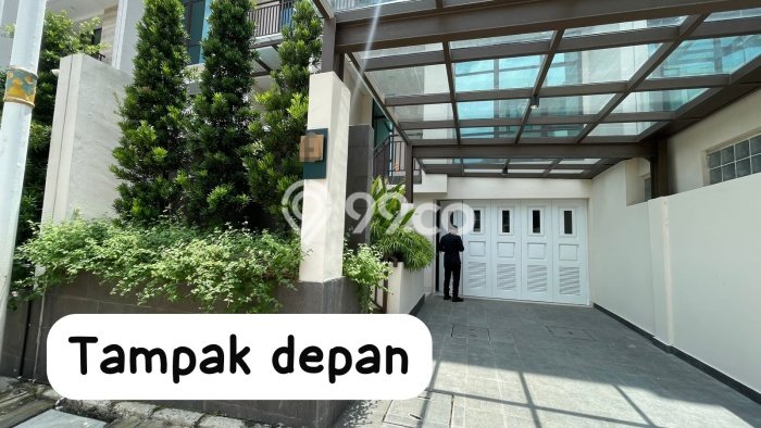 Jual Rumah Mewah Megah Dengan View Eksklusif di Pondok Indah, Jakarta Selatan Jual Rumah Mewah Megah Dengan View Eksklusif di Pondok Indah, Jakarta Selatan