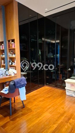 Hunian Elit LB 2000m2 Siap Pakai Desain Elegan di Daan Mogot, Jakarta Barat Hunian Elit LB 2000m2 Siap Pakai Desain Elegan di Daan Mogot, Jakarta Barat