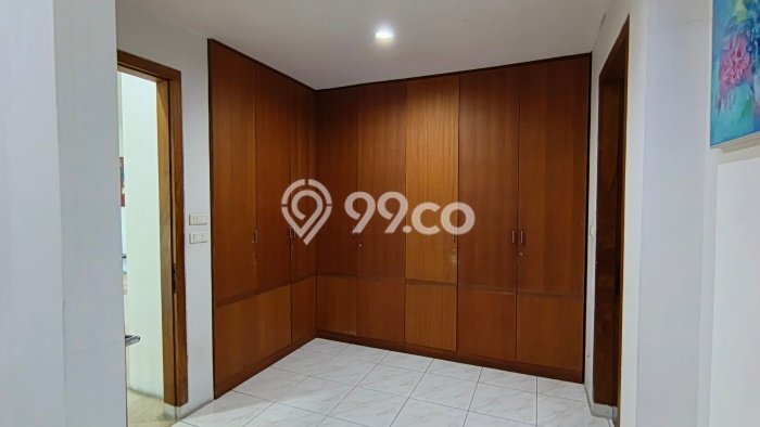 Ready to Use! Premium House LT 450m2 Desain Elegan di Pluit Ready to Use! Premium House LT 450m2 Desain Elegan di Pluit