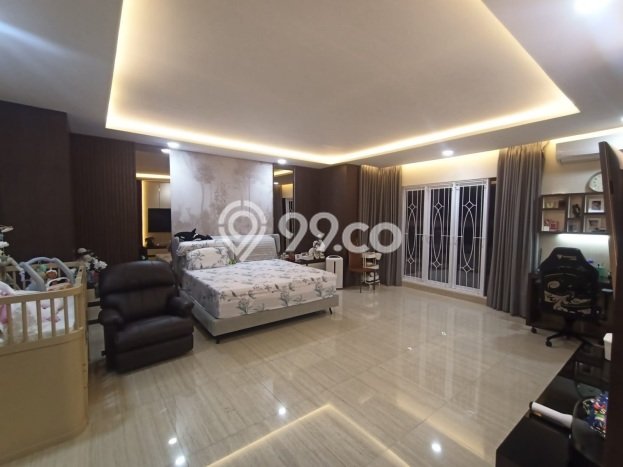 Rumah Luxury Modern Tanpa Renovasi di Pluit Jakarta Utara Rumah Luxury Modern Tanpa Renovasi di Pluit Jakarta Utara