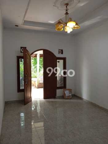 Rumah Nyaman 2 KT LB 121m2 Kondisi Bagus di Citayam Rumah Nyaman 2 KT LB 121m2 Kondisi Bagus di Citayam