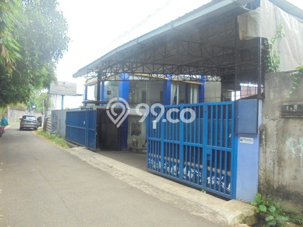 Rumah Luxury di Tangerang Strategis Kondisi Baik Rumah Luxury di Tangerang Strategis Kondisi Baik