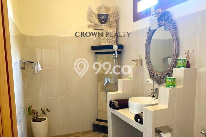 DIJUAL! Vila di , Area 250m2m², Akses ke Fasilitas Umum DIJUAL! Vila di , Area 250m2m², Akses ke Fasilitas Umum